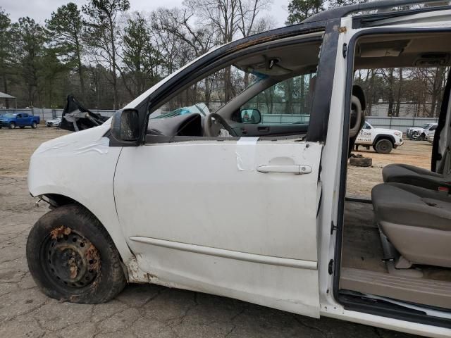 2005 Toyota Sienna CE