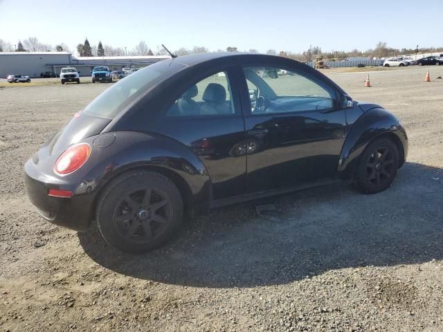 2010 Volkswagen New Beetle