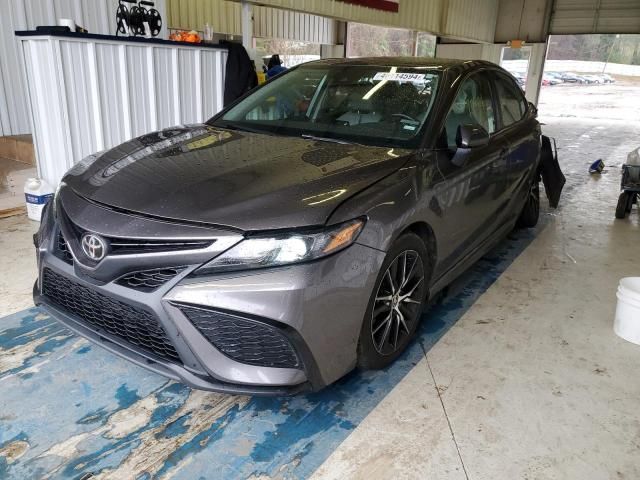 2021 Toyota Camry SE