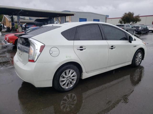 2014 Toyota Prius PLUG-IN