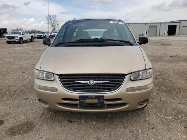 1999 Chrysler Town & Country LX