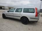 2004 Volvo V70 FWD