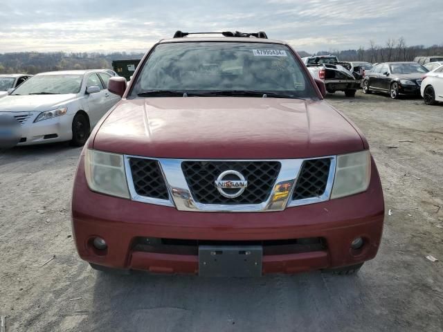 2007 Nissan Pathfinder LE