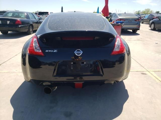 2015 Nissan 370Z Base