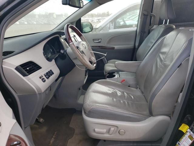 2012 Toyota Sienna XLE