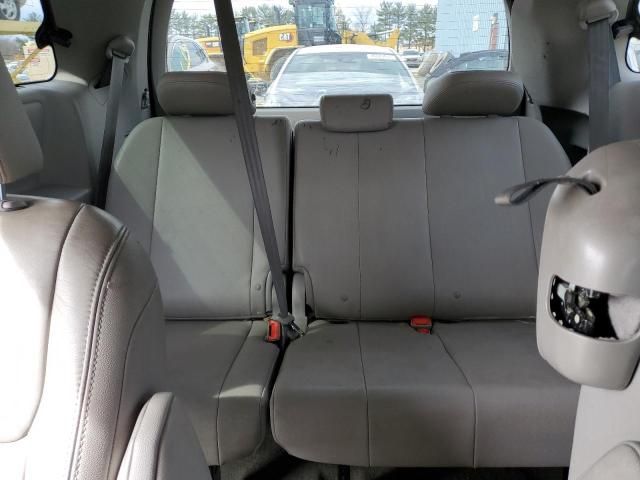 2016 Toyota Sienna XLE