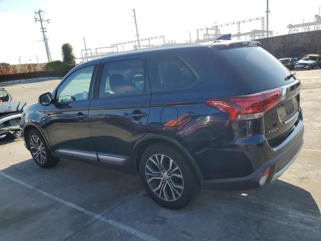 2017 Mitsubishi Outlander ES