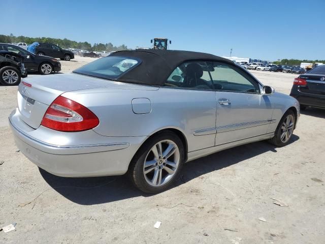 2005 Mercedes-Benz CLK 320