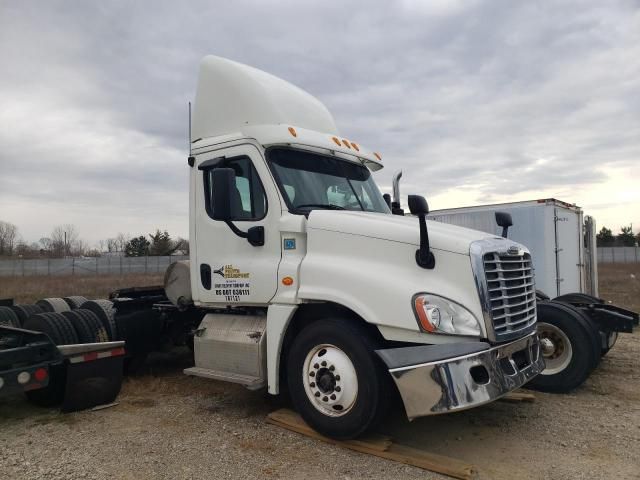 2014 Freightliner Cascadia 125