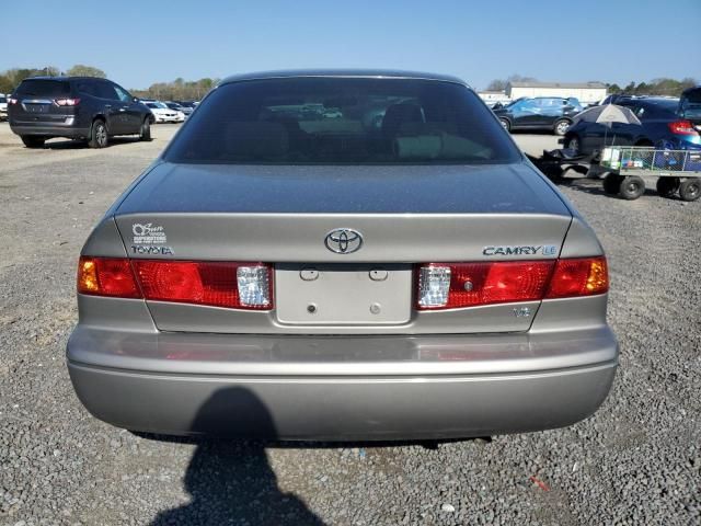 2000 Toyota Camry LE