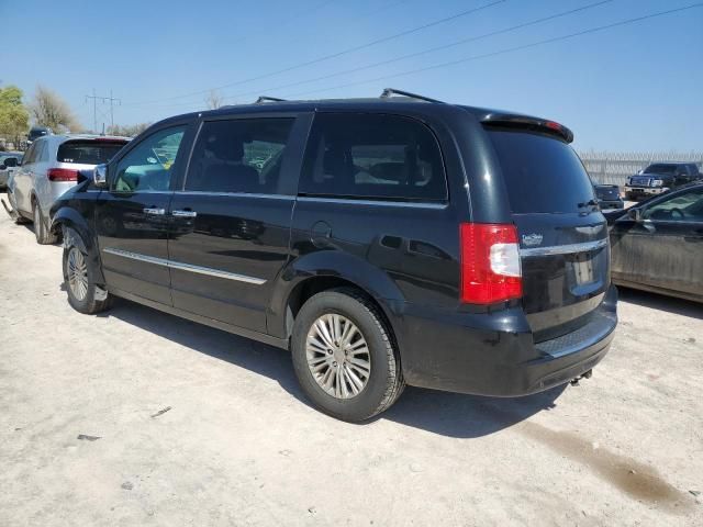 2015 Chrysler Town & Country Touring L