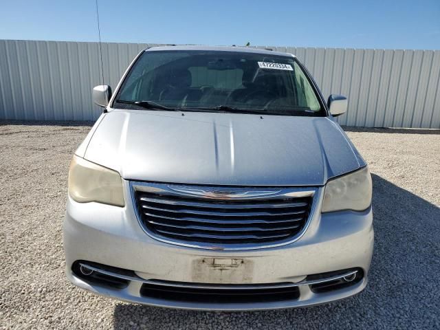 2012 Chrysler Town & Country Touring