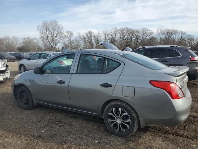 2013 Nissan Versa S