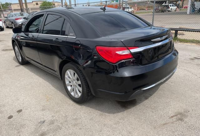 2014 Chrysler 200 Touring