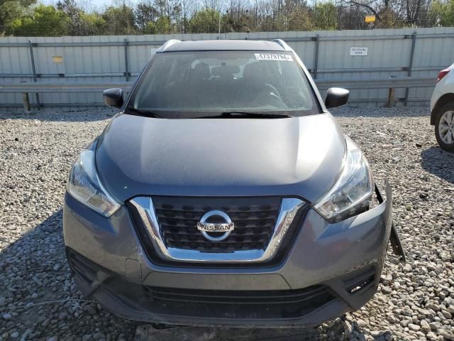 2019 Nissan Kicks S