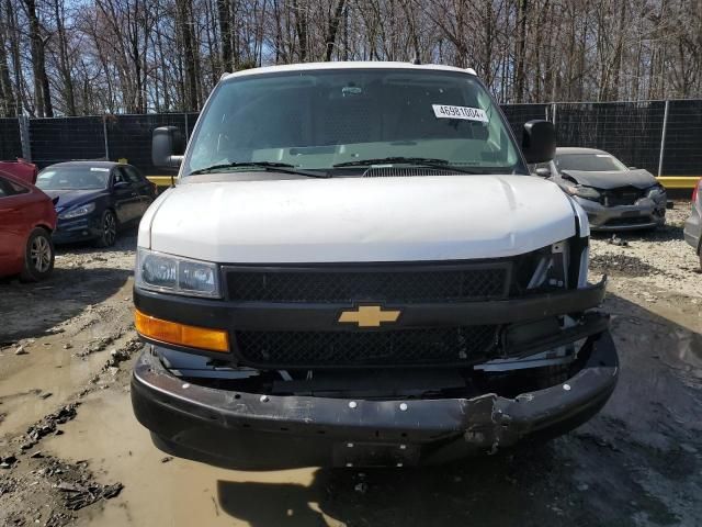 2020 Chevrolet Express G2500