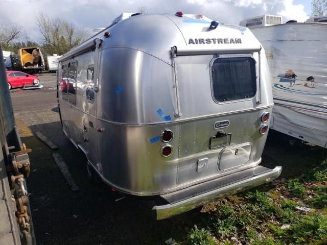 2022 Airstream Caraval