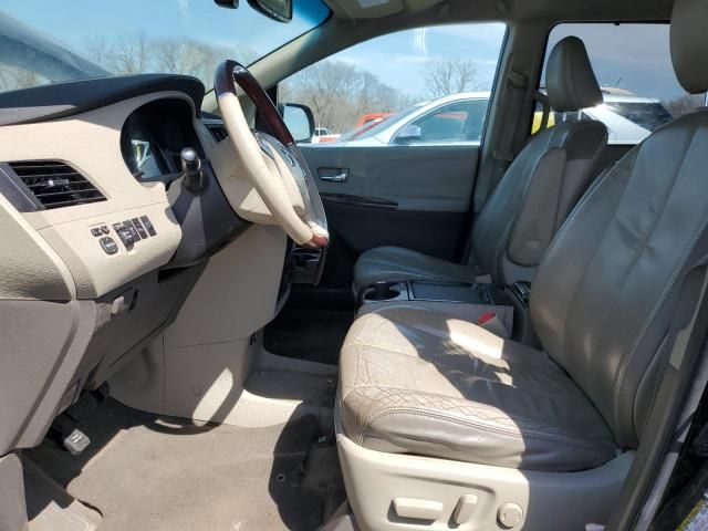 2011 Toyota Sienna XLE