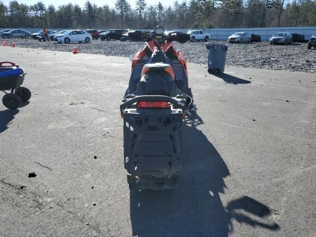 2018 Polaris Snowmobile