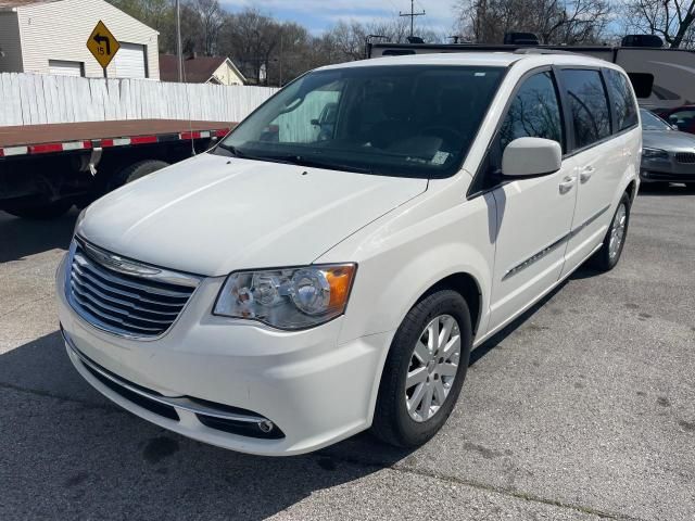 2012 Chrysler Town & Country Touring