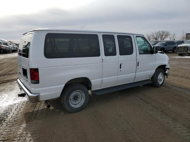 2012 Ford Econoline E350 Super Duty Wagon