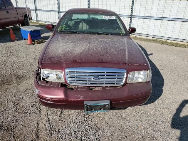 2011 Ford Crown Victoria LX