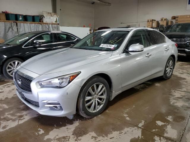 2015 Infiniti Q50 Base