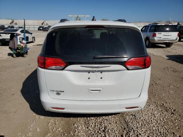 2021 Chrysler Voyager LXI