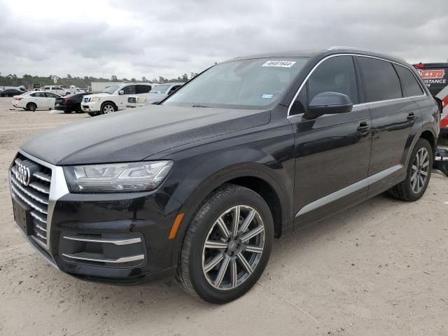 2019 Audi Q7 Premium Plus