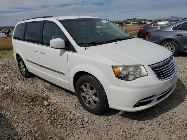 2013 Chrysler Town & Country Touring