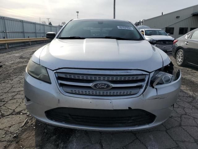 2010 Ford Taurus SE