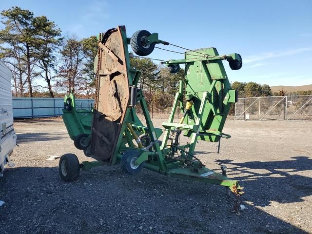 2010 John Deere 220R