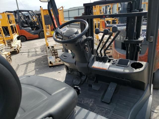 2014 Toyota Forklift