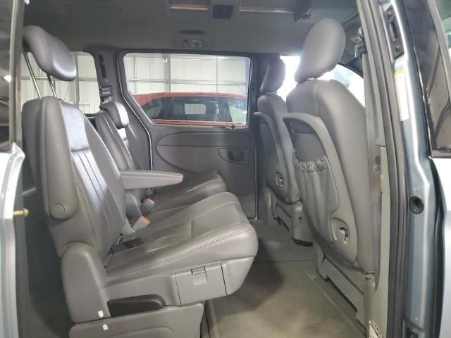 2005 Chrysler Town & Country Touring