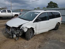 Salvage cars for sale from Copart Conway, AR: 2017 Dodge Grand Caravan SXT