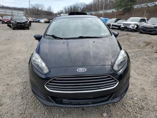 2016 Ford Fiesta SE