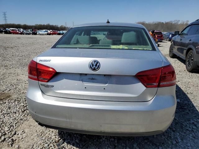 2013 Volkswagen Passat S