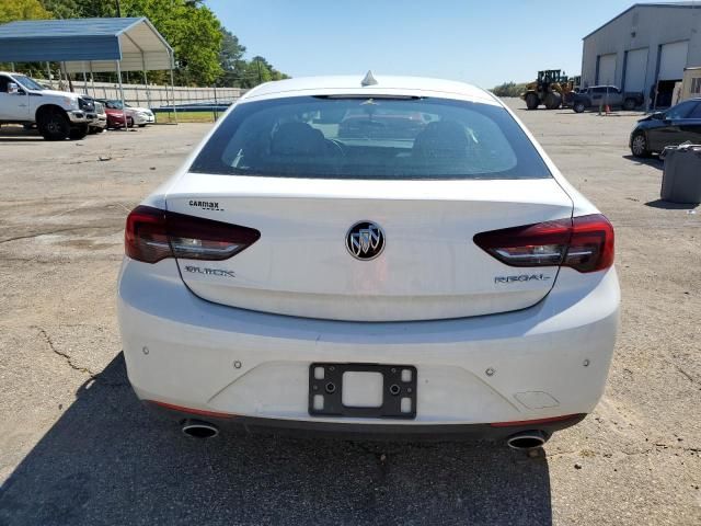 2018 Buick Regal Essence