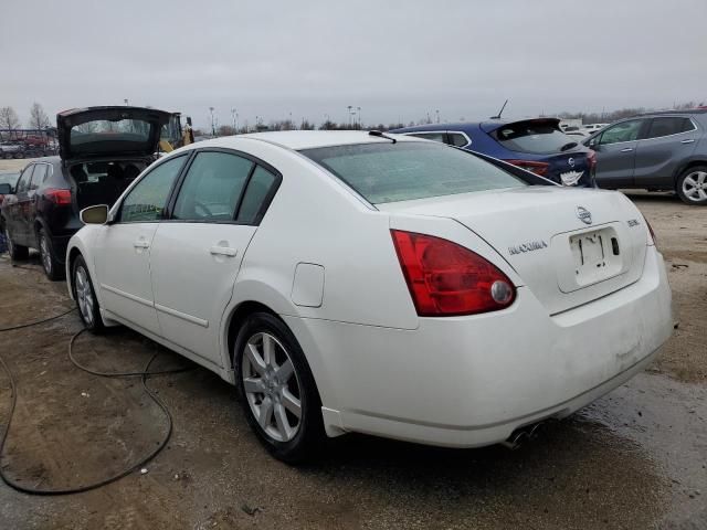 2005 Nissan Maxima SE