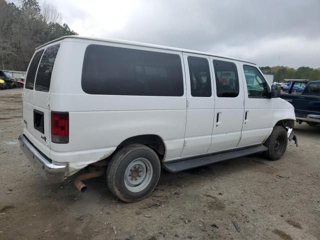 2011 Ford Econoline E350 Super Duty Wagon