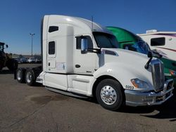 Salvage cars for sale from Copart Pasco, WA: 2016 Kenworth Construction T680