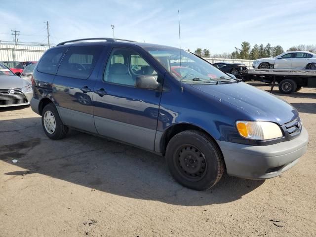 2002 Toyota Sienna LE