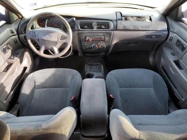 2002 Ford Taurus SE