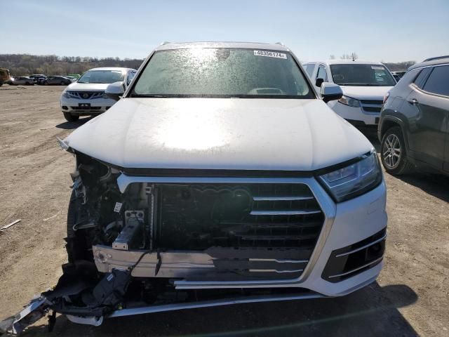 2019 Audi Q7 Prestige