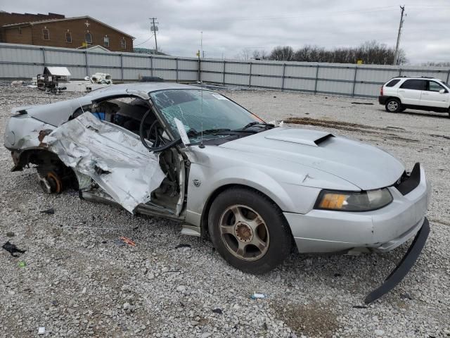 2004 Ford Mustang