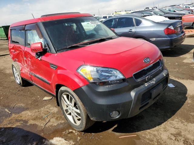 2010 KIA Soul +