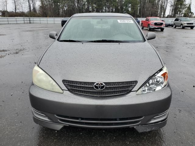 2004 Toyota Camry LE