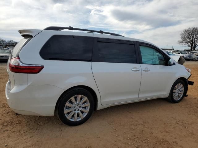 2015 Toyota Sienna XLE