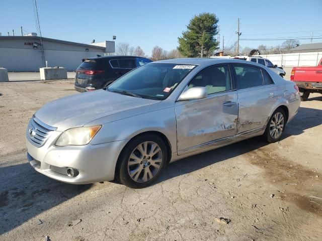 2010 Toyota Avalon XL