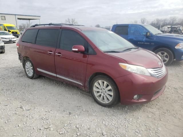 2013 Toyota Sienna XLE